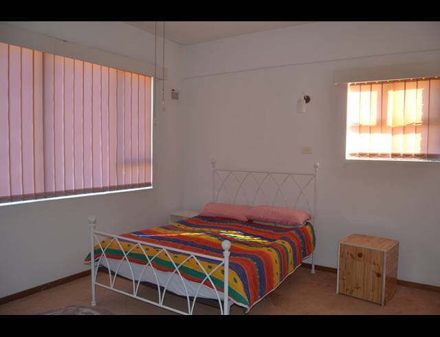 2 BEDROOM APARTMENT FOR SALE IN SCOTTBURGH CENTRAL